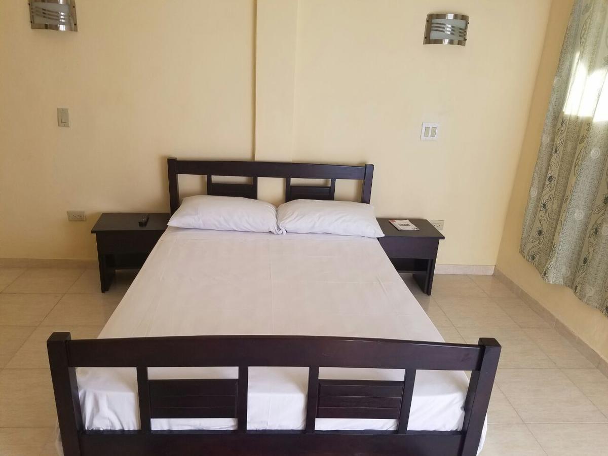 Auberge Pont-Gaudin Gonaives Exterior photo