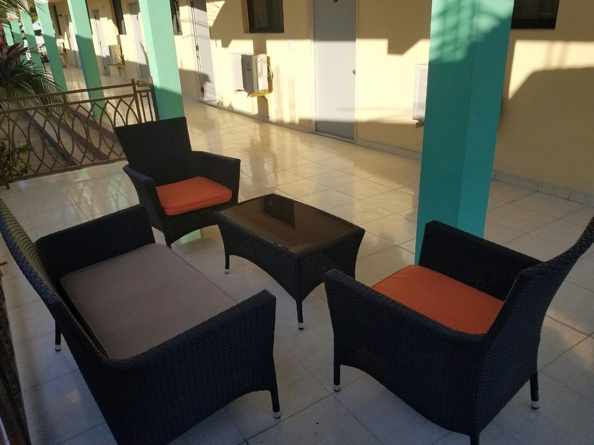 Auberge Pont-Gaudin Gonaives Exterior photo