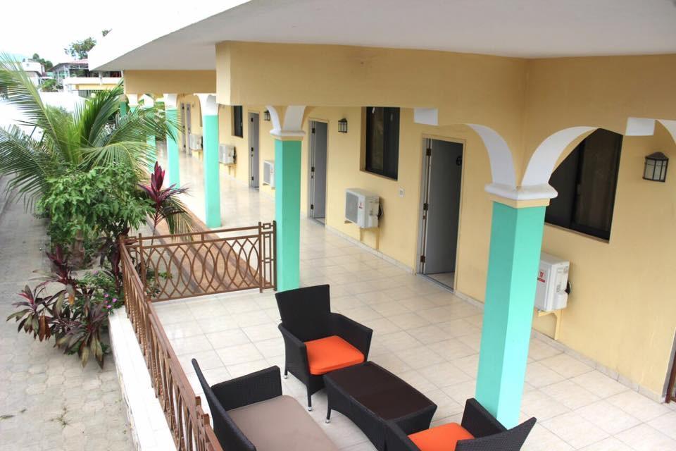 Auberge Pont-Gaudin Gonaives Exterior photo